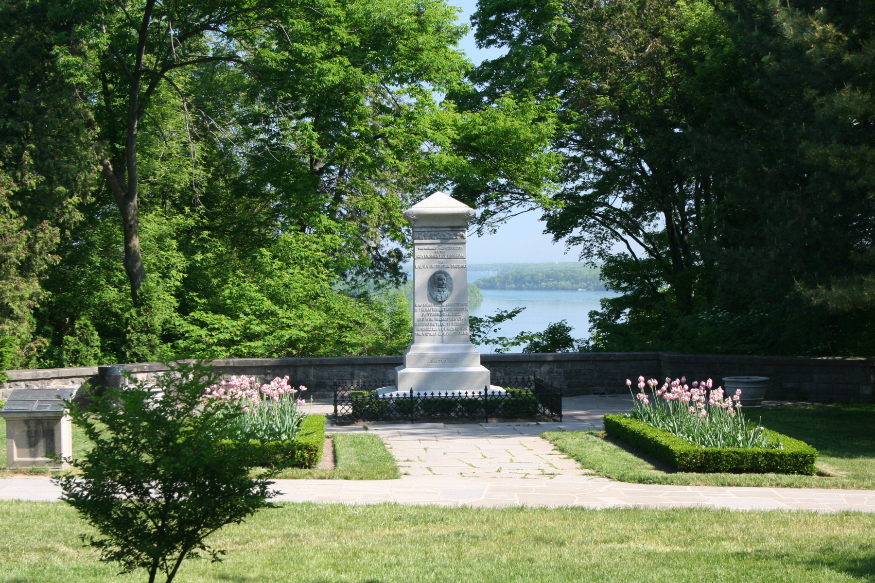 Queenston Height